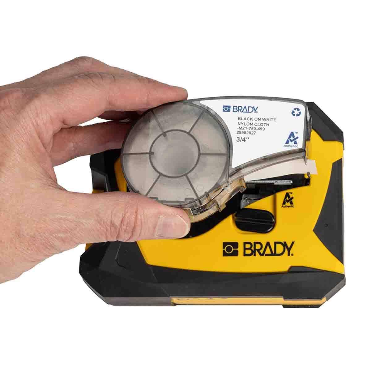 Etiqueteuse BRADY M211